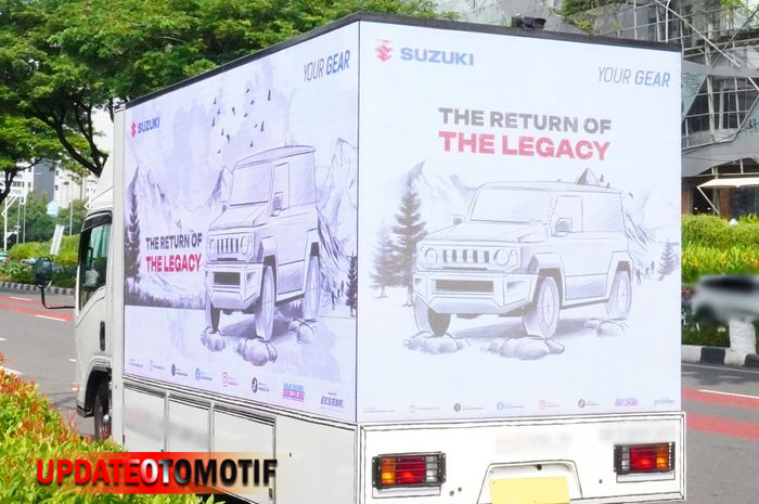 Wahh.. ada penampakan gambar Suzuki Jimny nih di Suzuki Caravan Tour